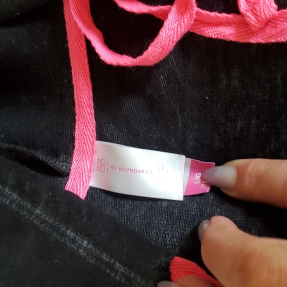 No Boundaries Lightweight Black Hoodie with Pink Drawstrings - Picture 2 of 9